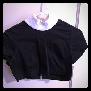 Deandri Priest Collar Crop Top